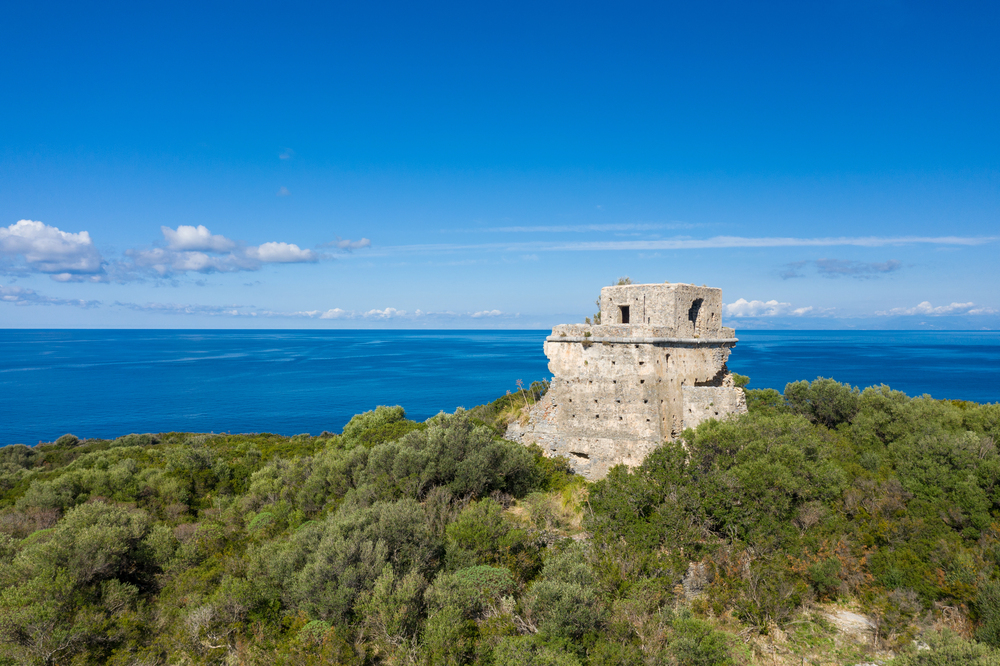 Ruderi di Cirella and Isola di Cirella (Cirella Ruins and Cirella Island)