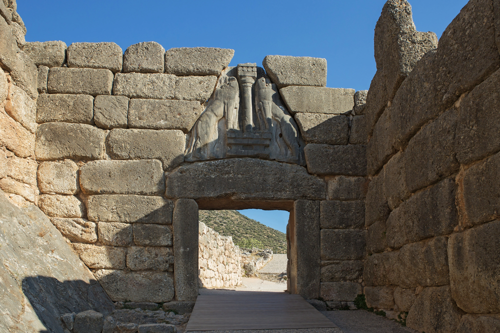 Akropoli ton Mykinon (Citadel of Mycenae) and the Pyli ton Leonton (Lion Gate)