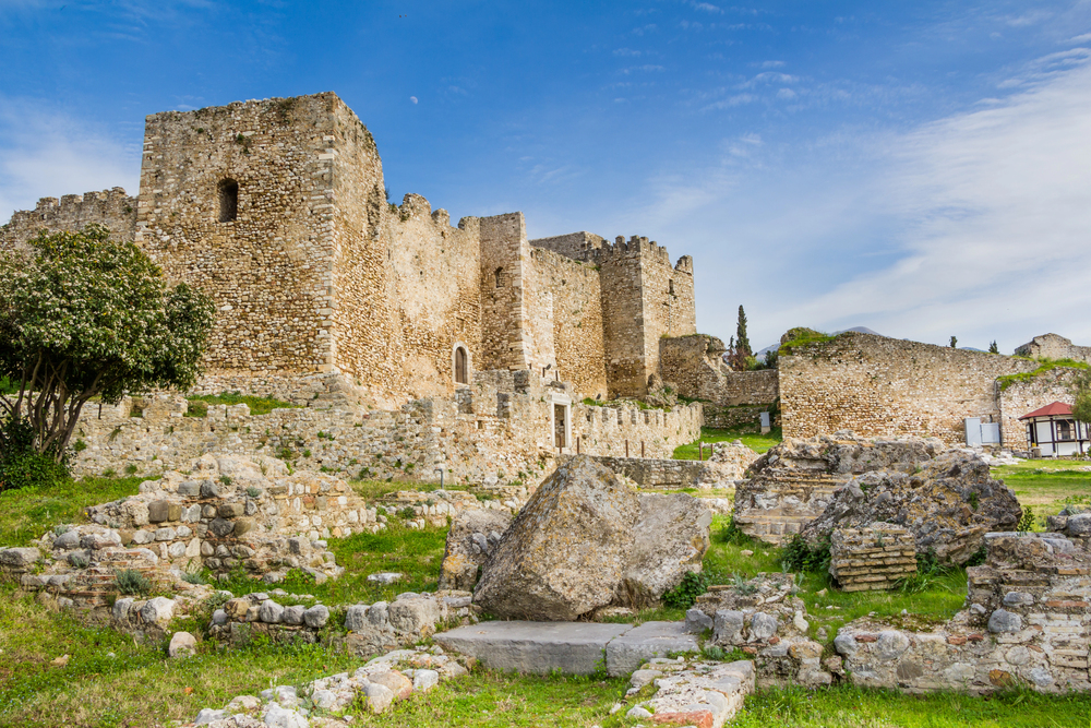 Άνω Πόλη, Κάστρο Πάτρας and Ρωμαϊκό Ωδείο (Upper Town, Patras Castle and Roman Odeon)